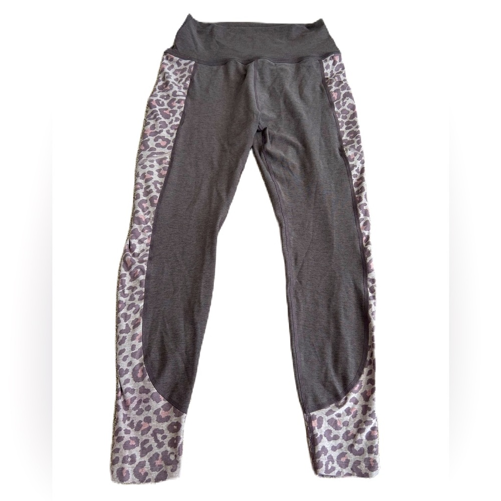 Beyond Yoga Leopard Print Leggings Size L Brown